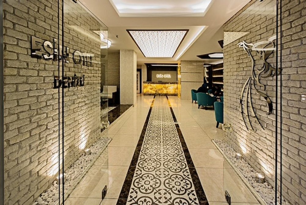 Esin Hotel 27/50
