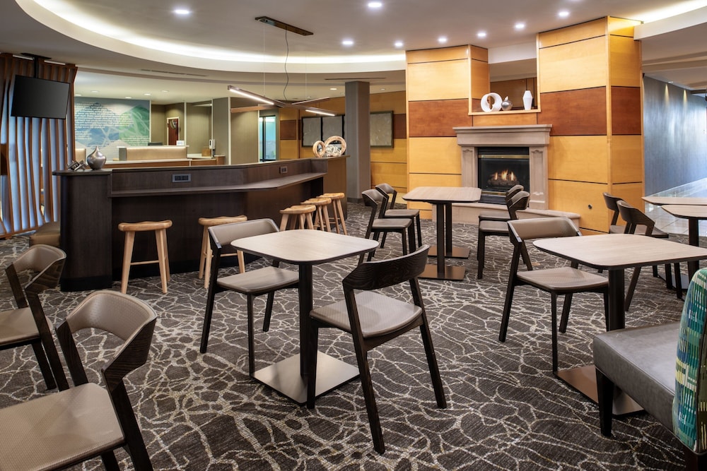 Springhill Suites By Marriott 30/46