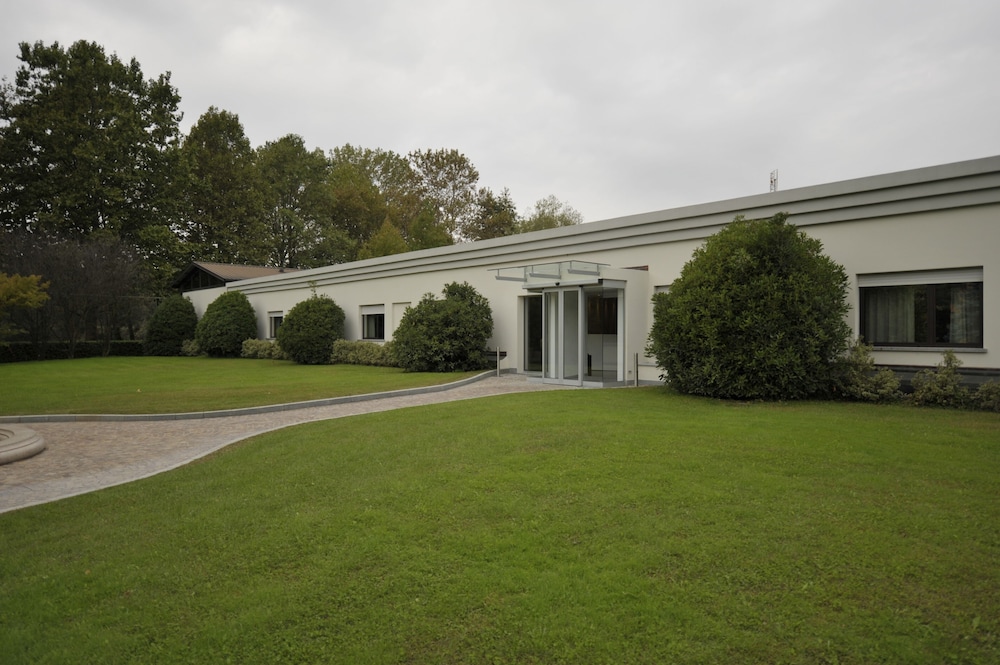 Parco Sassi Hotel 46/55