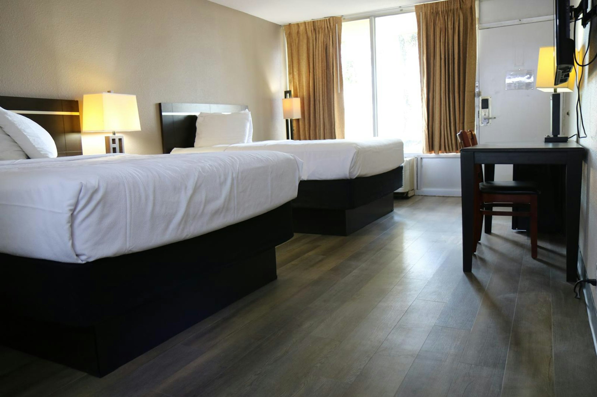 Heritage Inn & Suites by Capital O Baton Rouge I 10 7/16