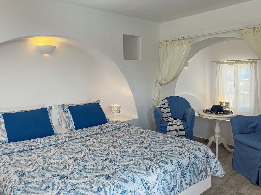 ASPALATHRAS WHITE HOTEL 6/50