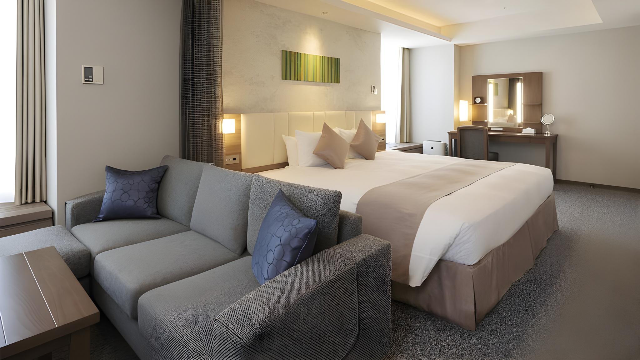 Premier, King Bed, Comfort Floor