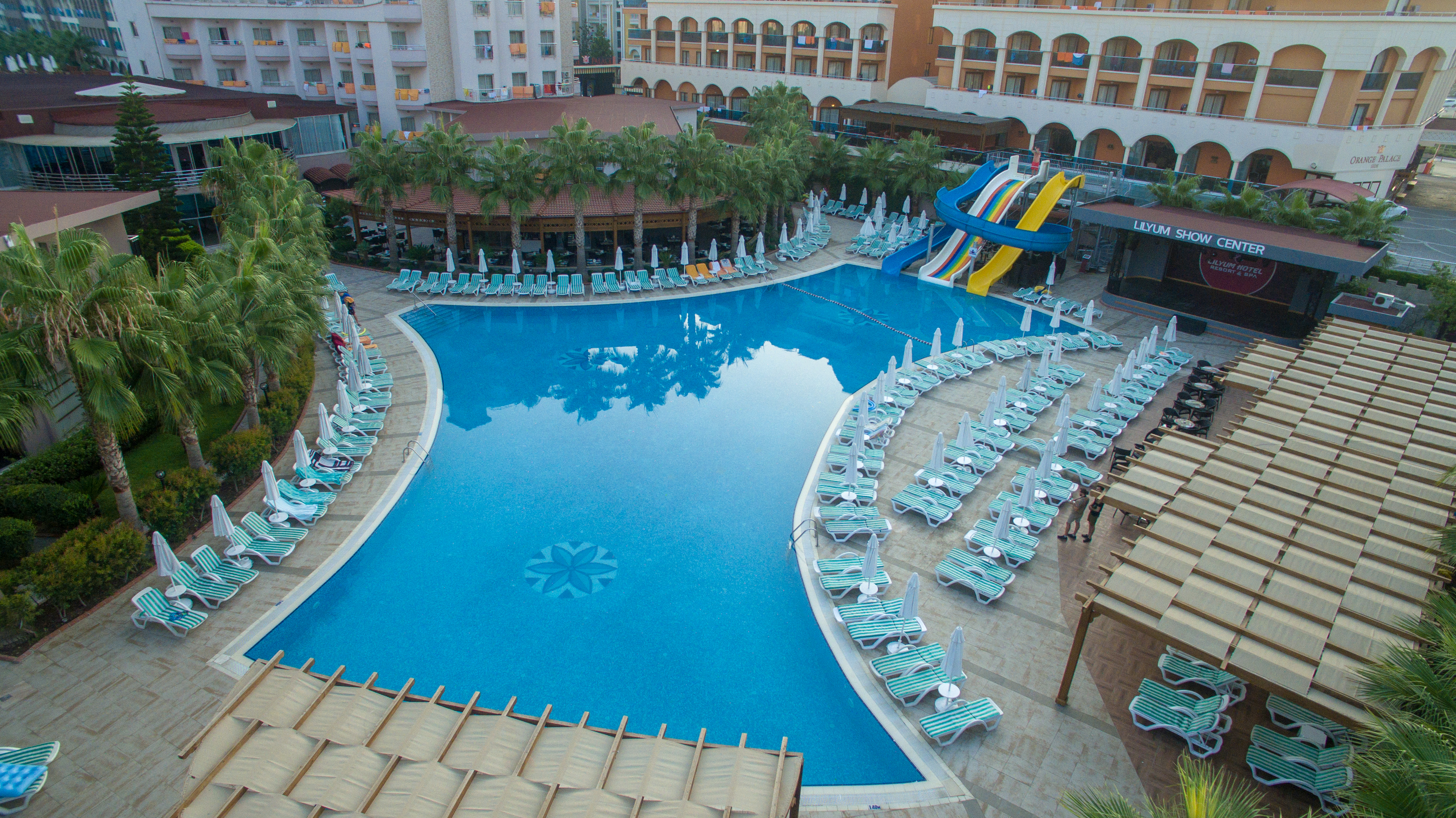 Lilyum Hotel 40/49