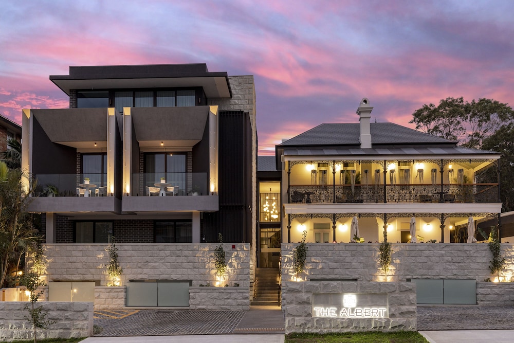 The Albert Hotel Mosman 1/50