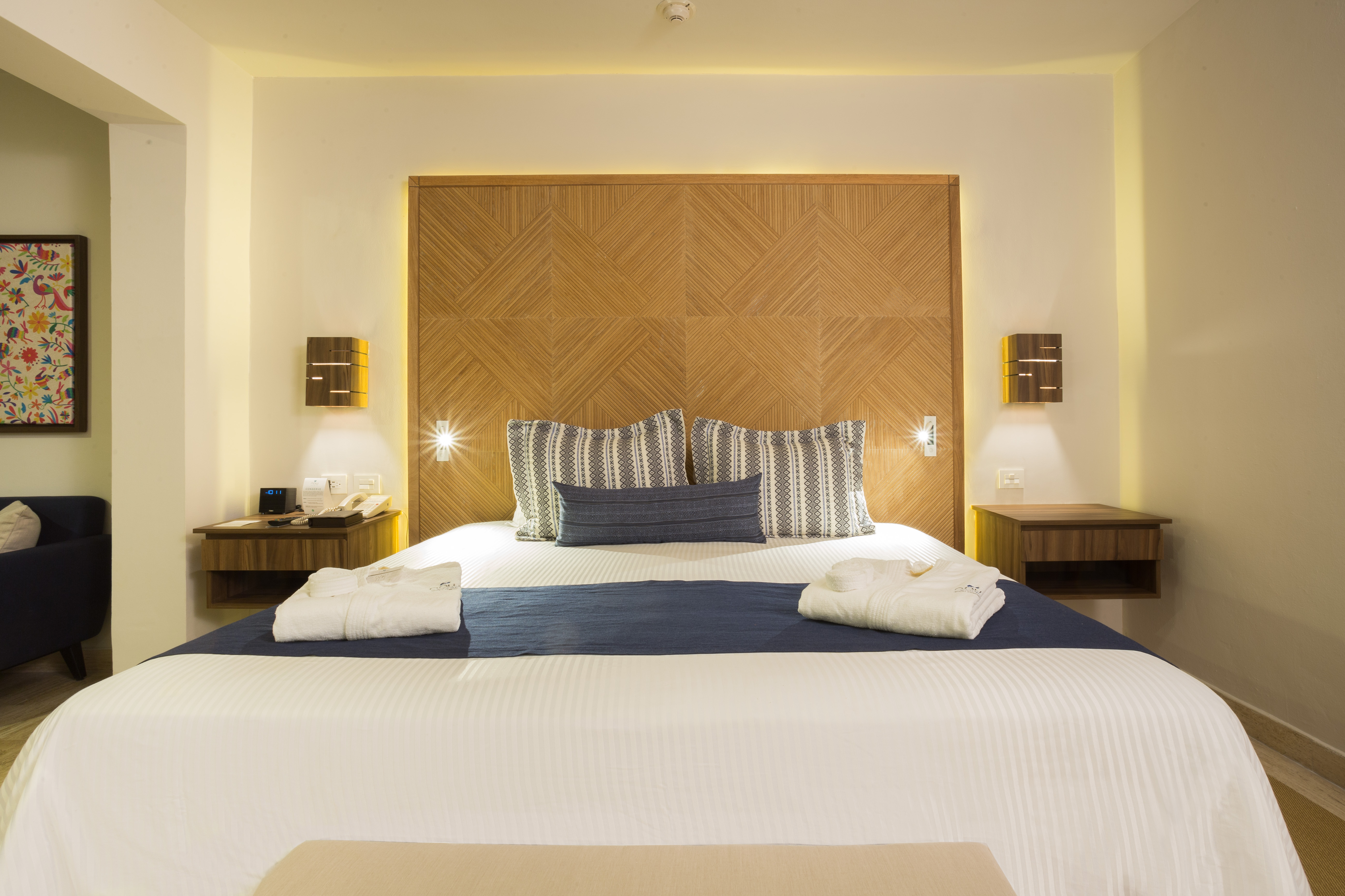 Deluxe, Double Bed, Tropical View