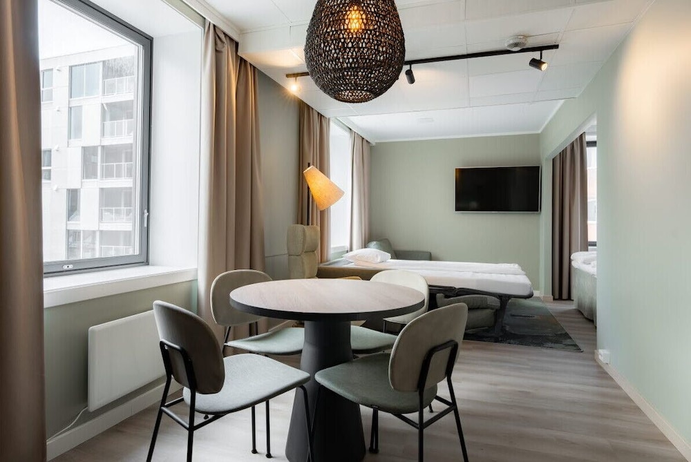 Quality Hotel Grand Tromso 63/69