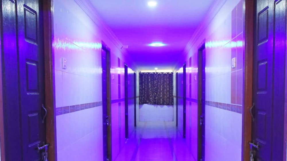 Hotel Govind Heights 28/40