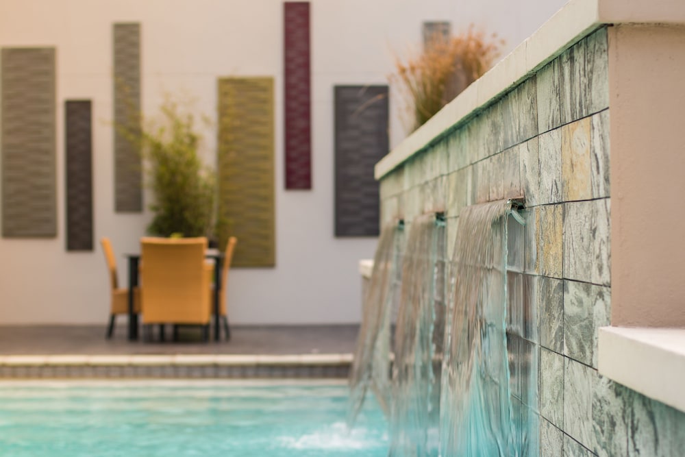 City Lodge Hotel at OR Tambo International Airport 7/48
