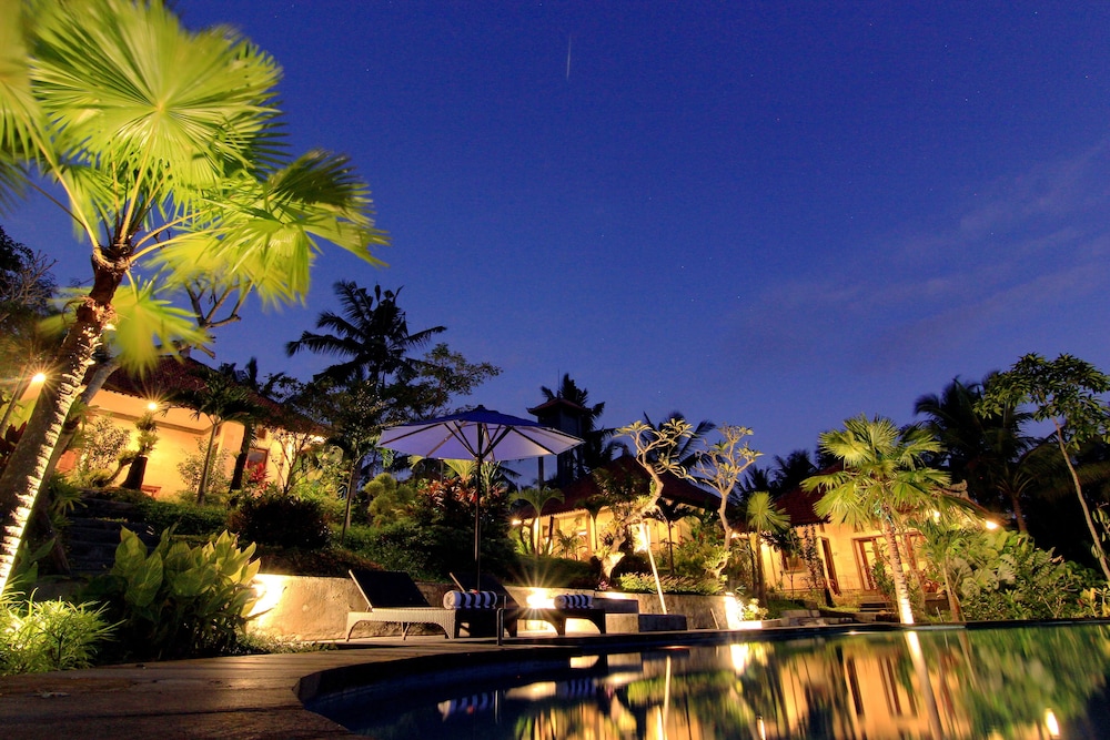 Villa Capung Mas 12/24