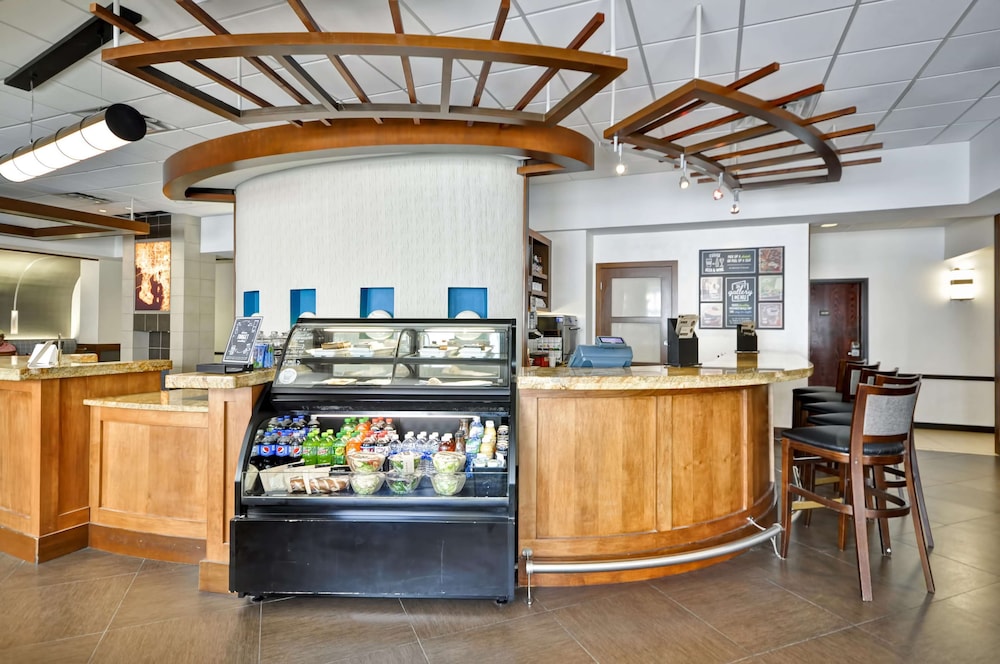 Hyatt Place Tampa Airport/Westshore 11/78