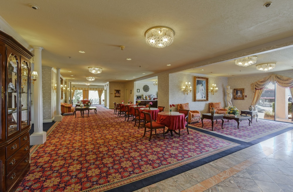 Carlyle Hotel 54/70
