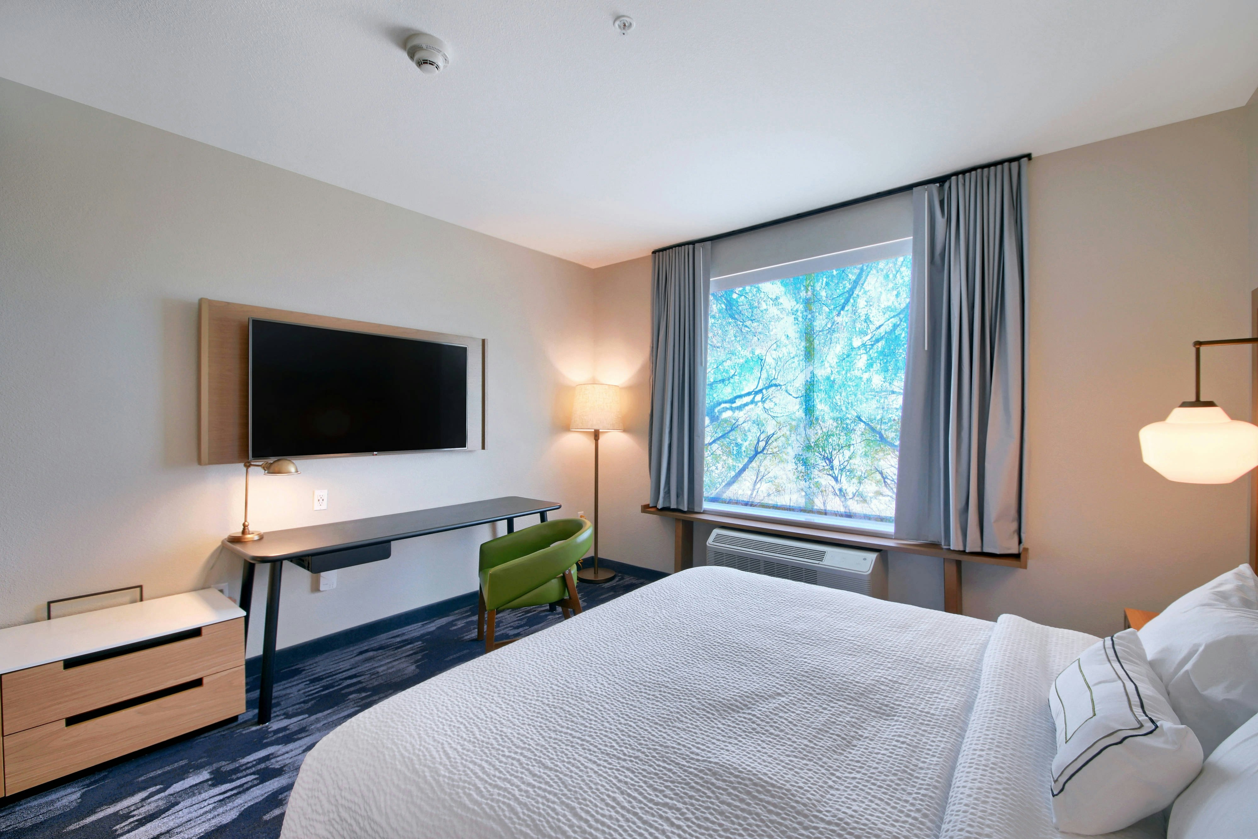 Fairfield Inn And Suites By Marriott Dallas Cedar Hill 9/42