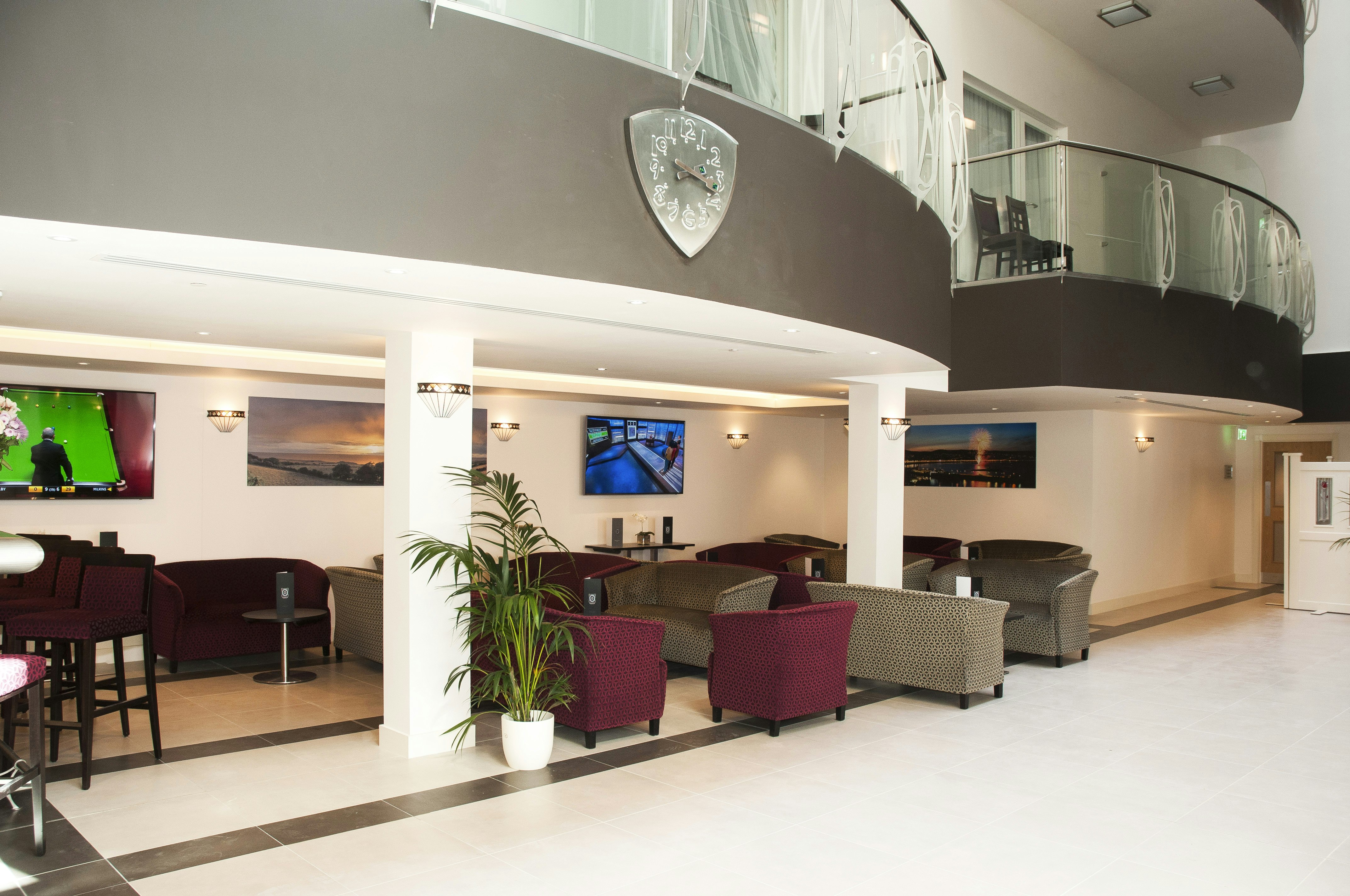 Mannin Hotel 3/9