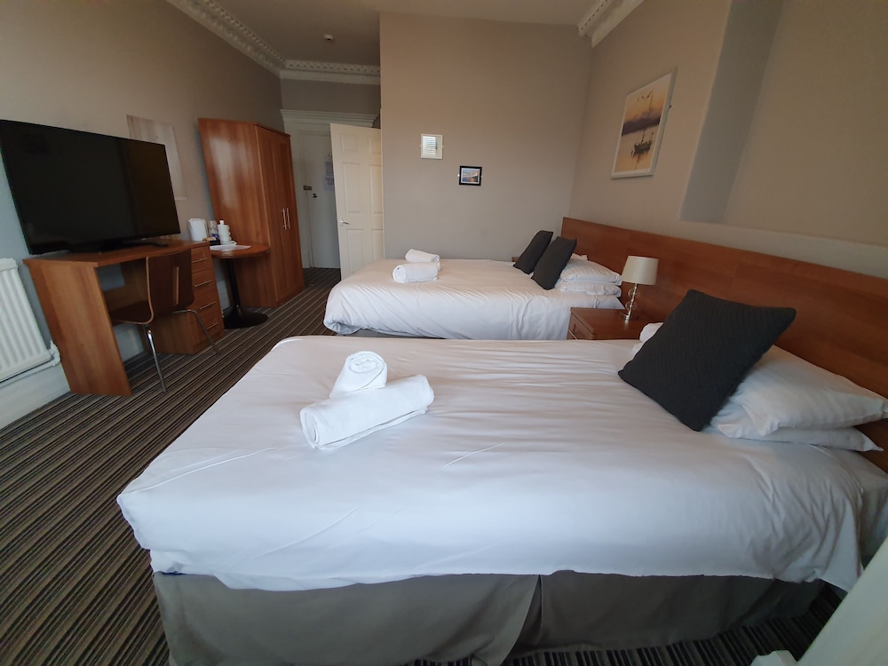 The York Hotel 29/49