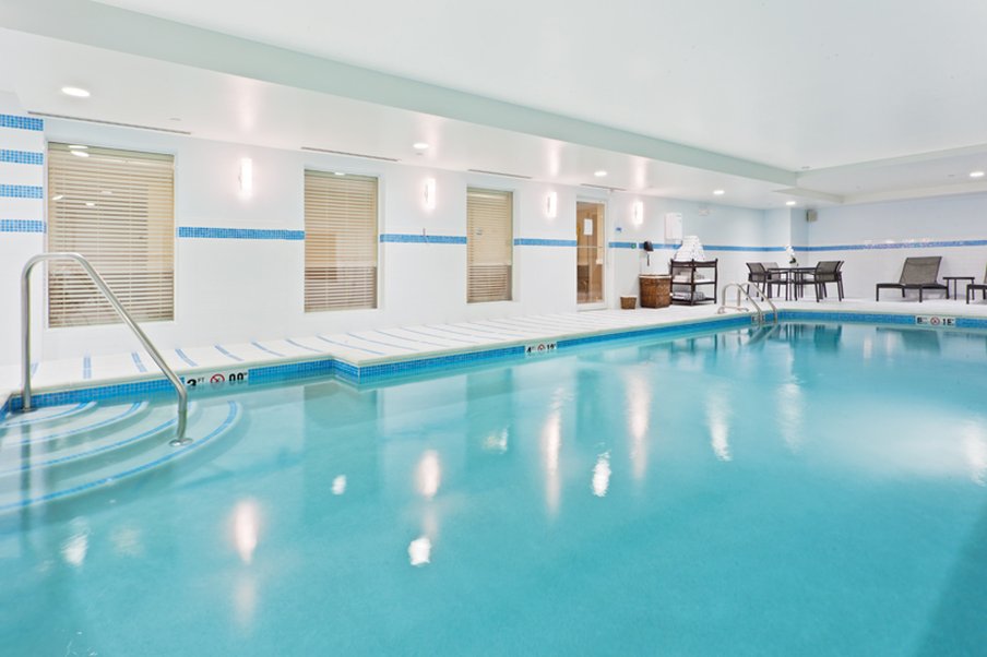 Holiday Inn Express Neptune 39/80