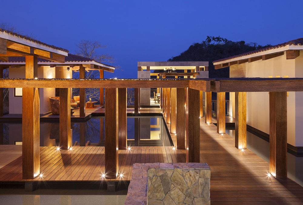 Celeste Beach Residences Huatulco Curamoria Collection 17/50