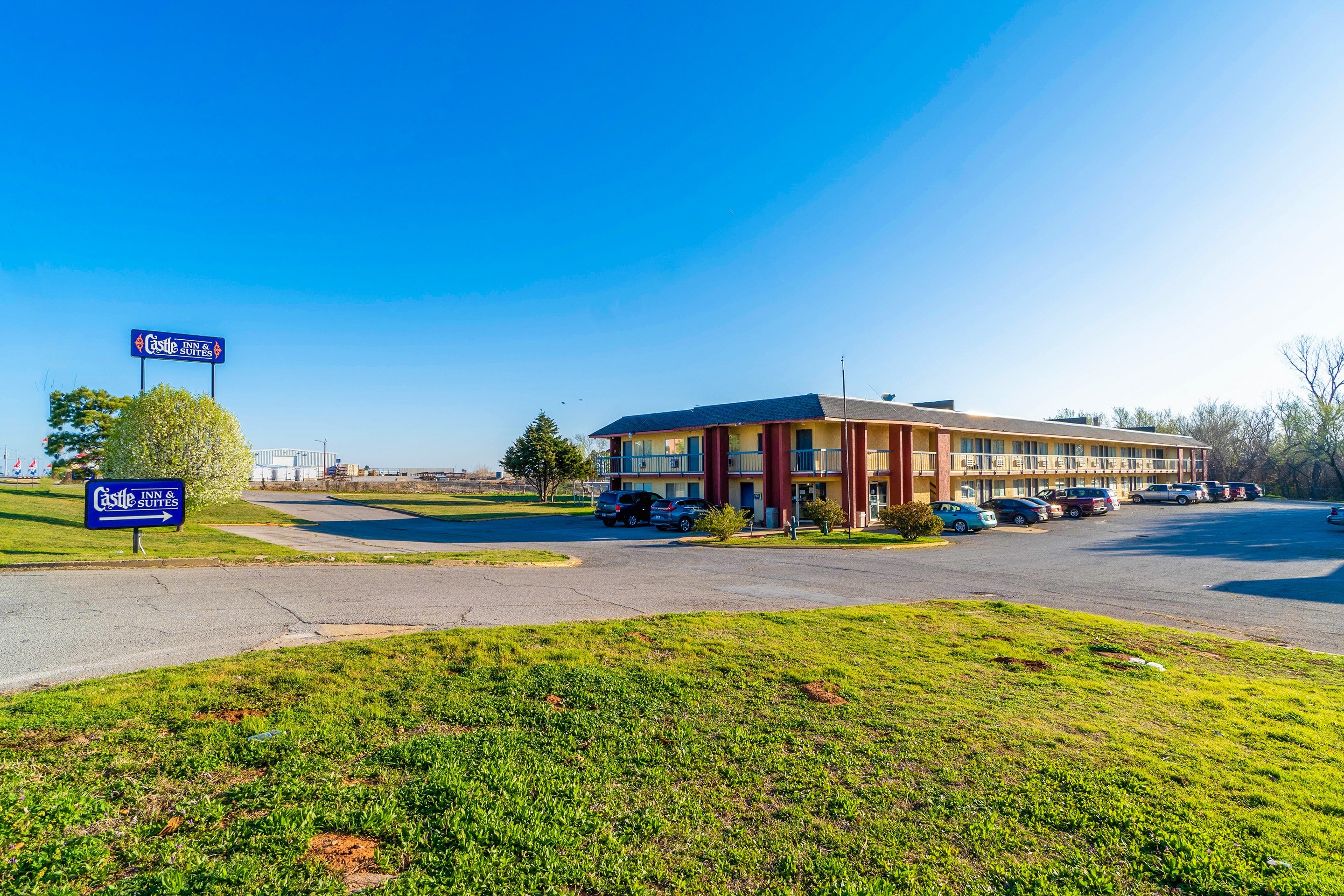 Castle Inn & Suites By OYO Chickasha 14/66
