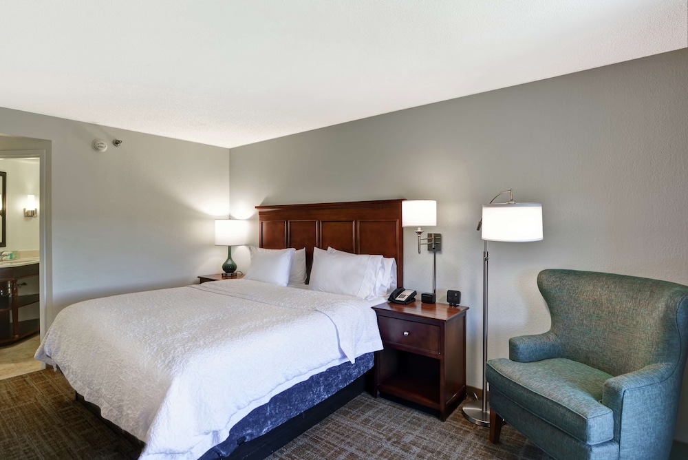Hampton Inn Birmingham Mountain Brook 30/75