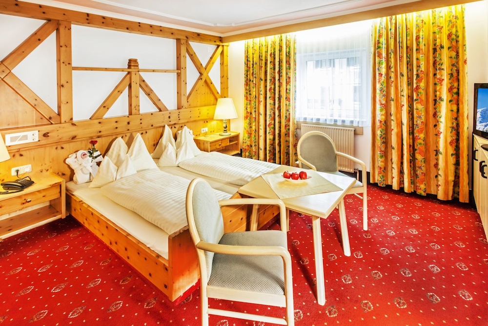 ALPENHOTEL SAALBACH 8/32