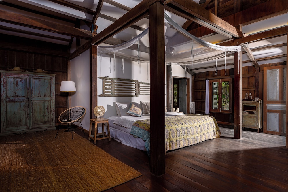 Sala Lodges 18/50