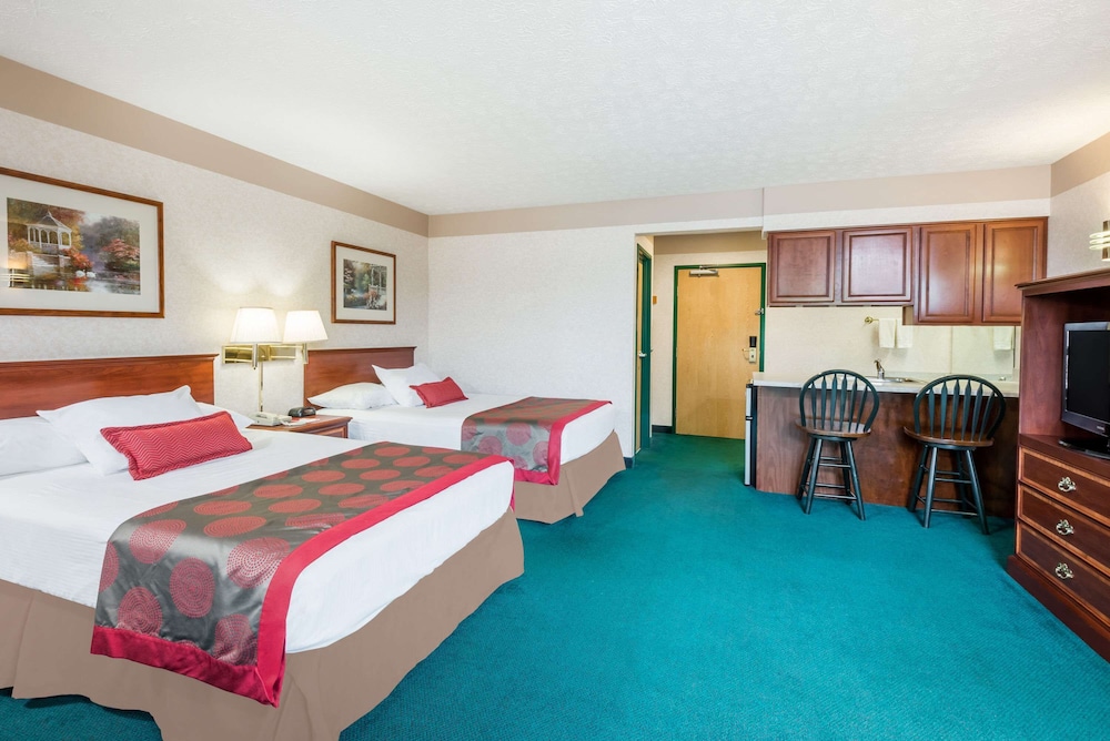 Ramada by Wyndham Strasburg Dover 7/31