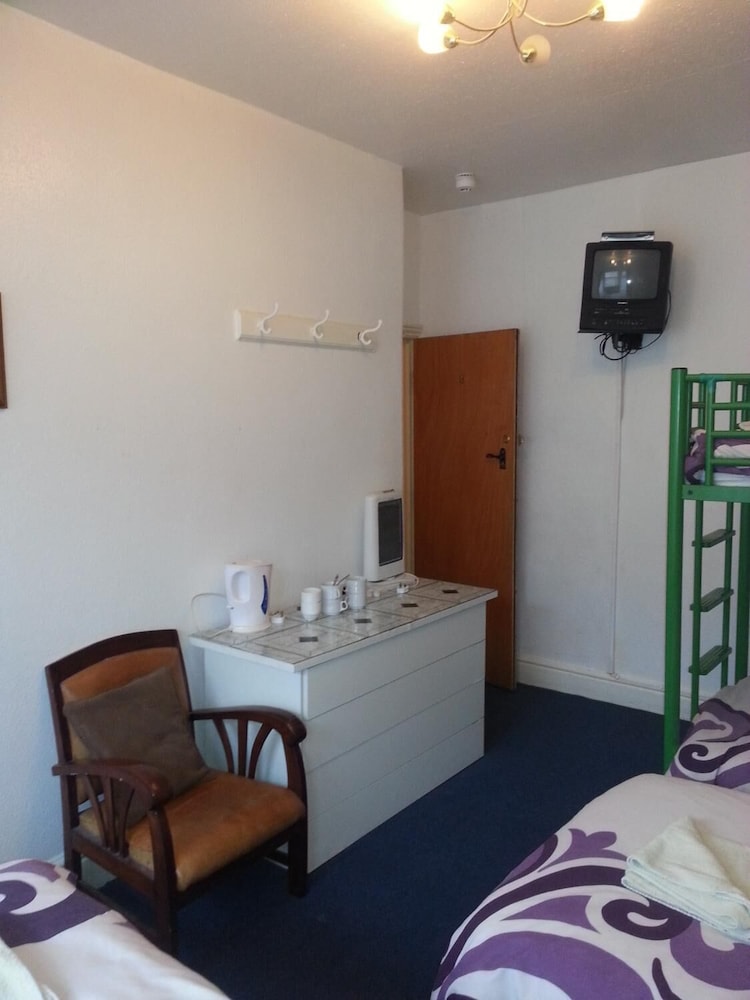 Jesmond International Hotel 8/69