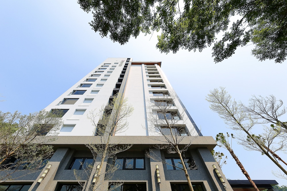 Lakeshore Hotel Suao 6/62