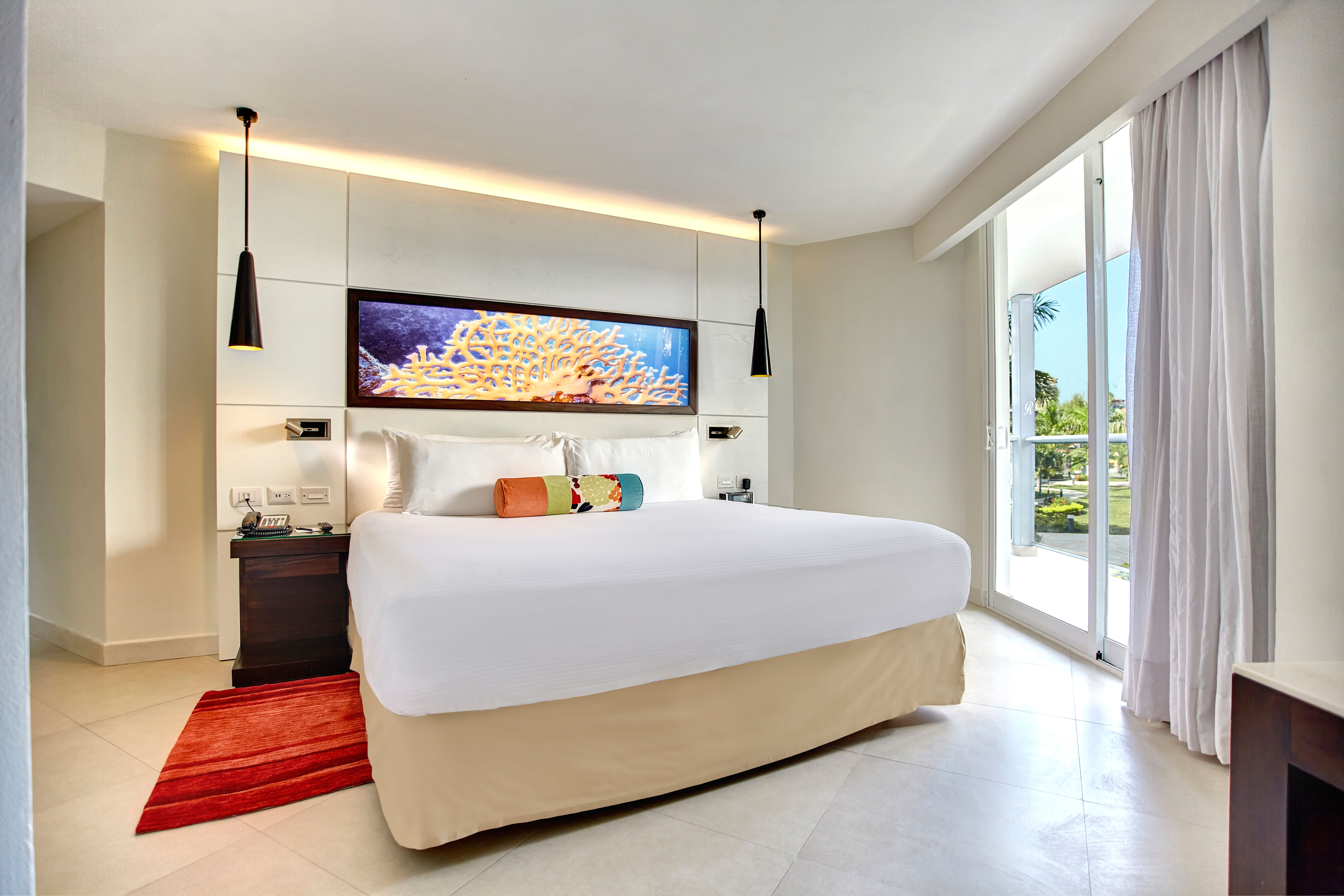 2 Bedrooms, Diamond Club, Presidential, Luxury, Suite, Ocean View, Hot Tub