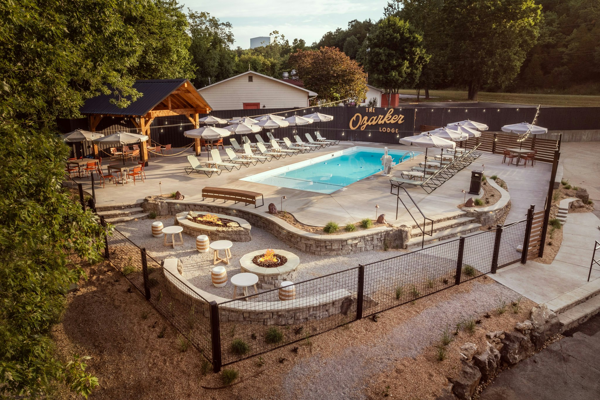 The Ozarker Lodge 81/89
