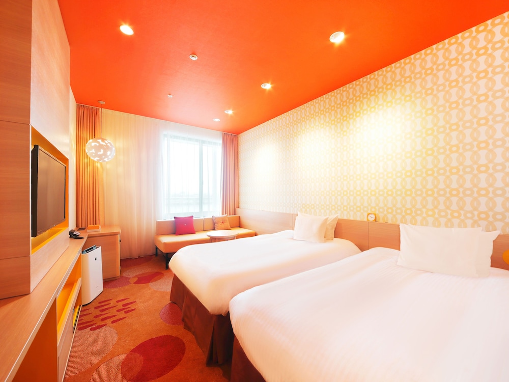 غرفة سوبيريور ثلاثية بسريرين منفصلين مع أريكة، Hotel Universal Port Vita 6/10