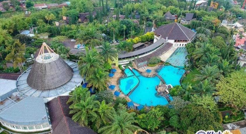 Klub Bunga Butik Resort 47/50