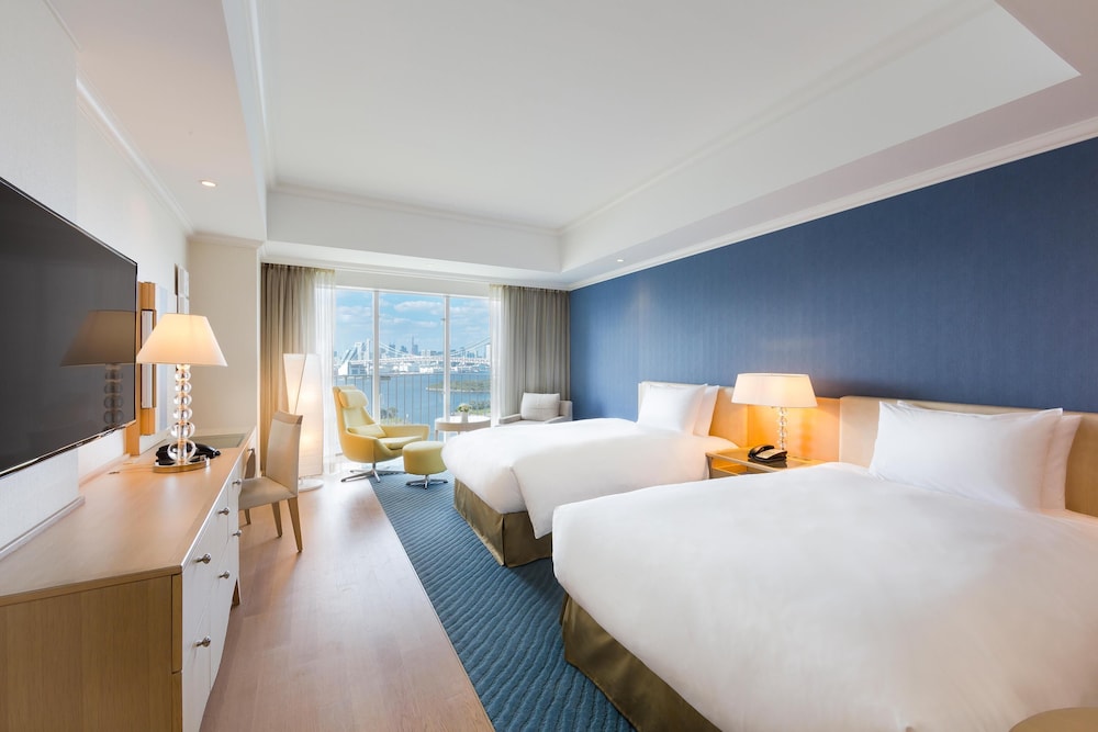 RAINBOW, PREMIUM, EXECUTIVE, TWIN BEDS, BRIDGE VIEW, EXECUTIVE LOUNGE ACCESS