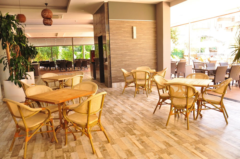 Vega Green Apart Hotel 33/42