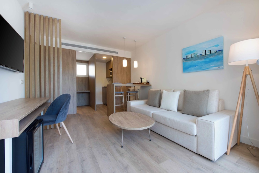 Valentin Somni Hotel & Suites - Adults Only 76/112