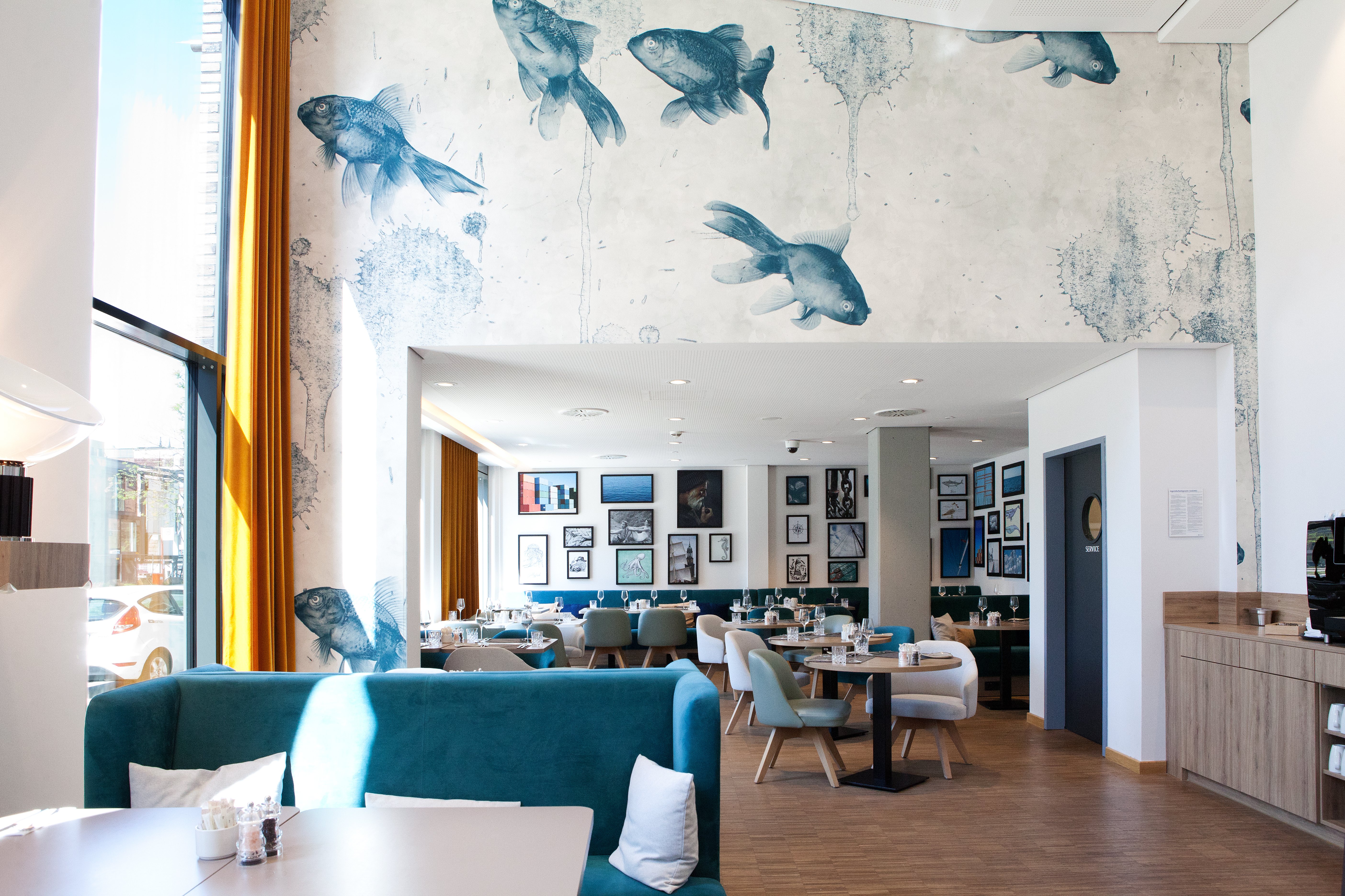HOLIDAY INN HAMBURG - HAFENCITY 56/75