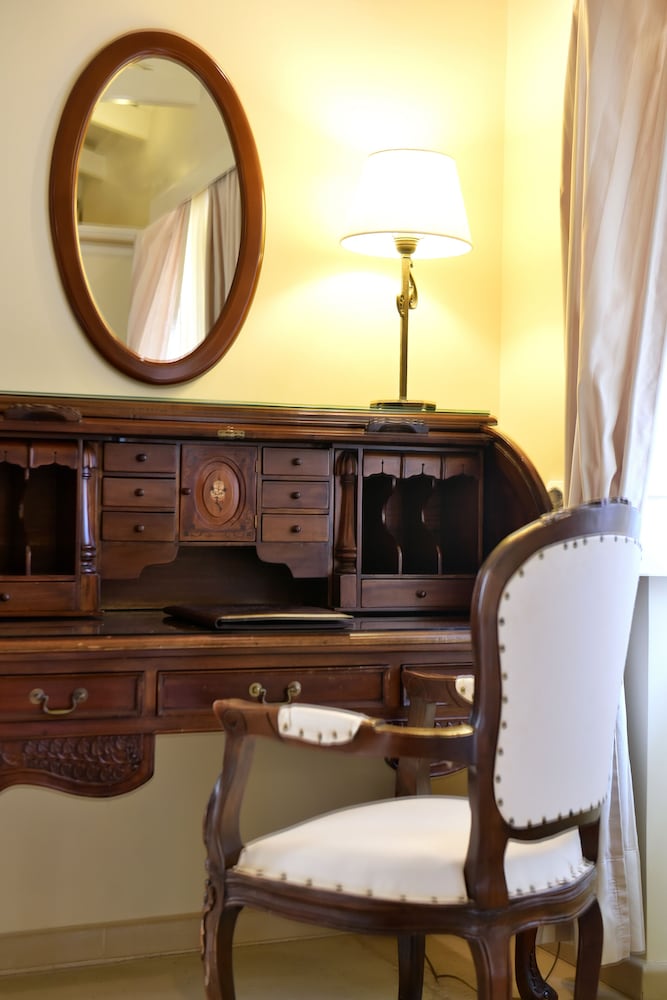 Angelica Boutique Hotel 64/74