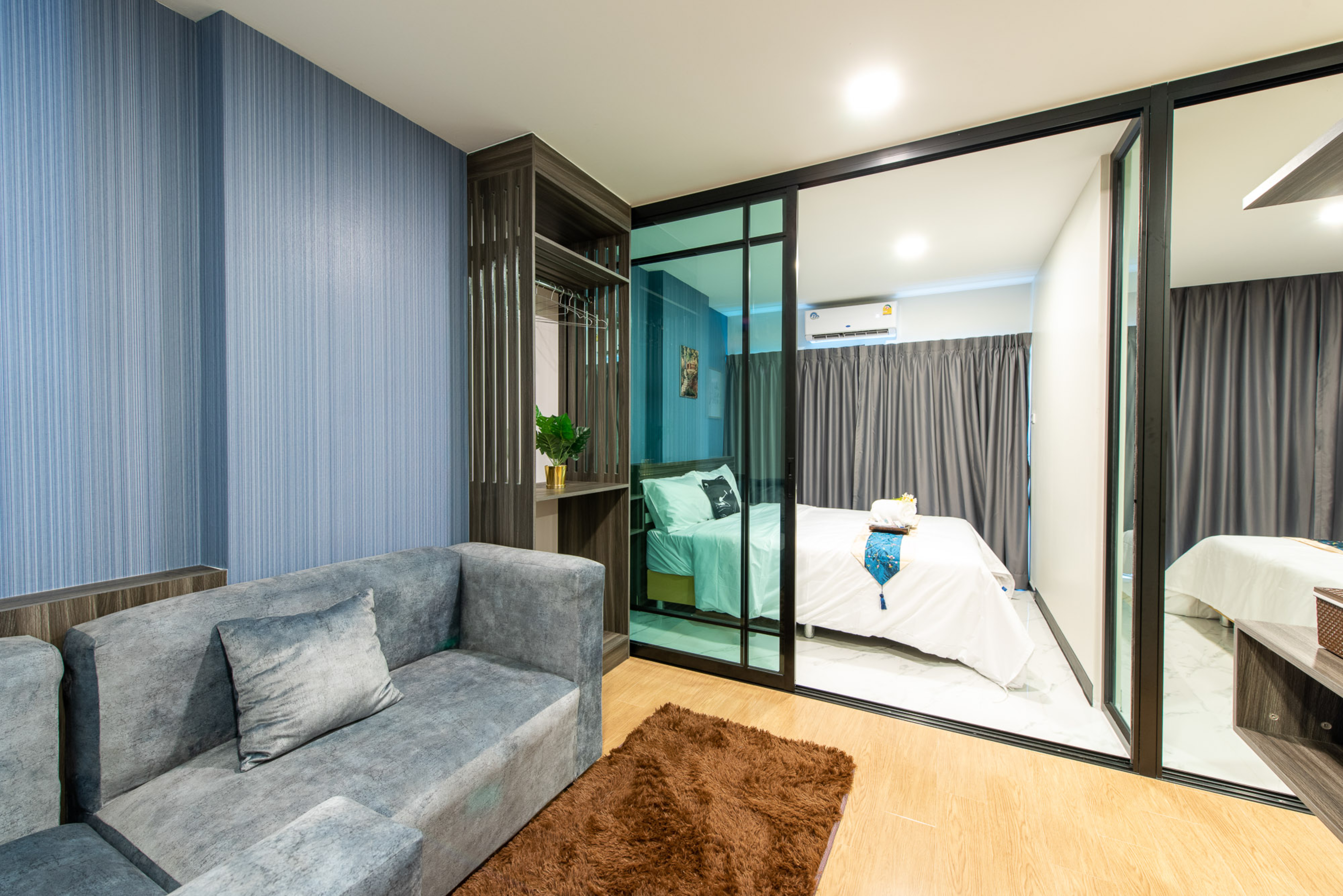 Metro Hotel Ratchada 36 25/38
