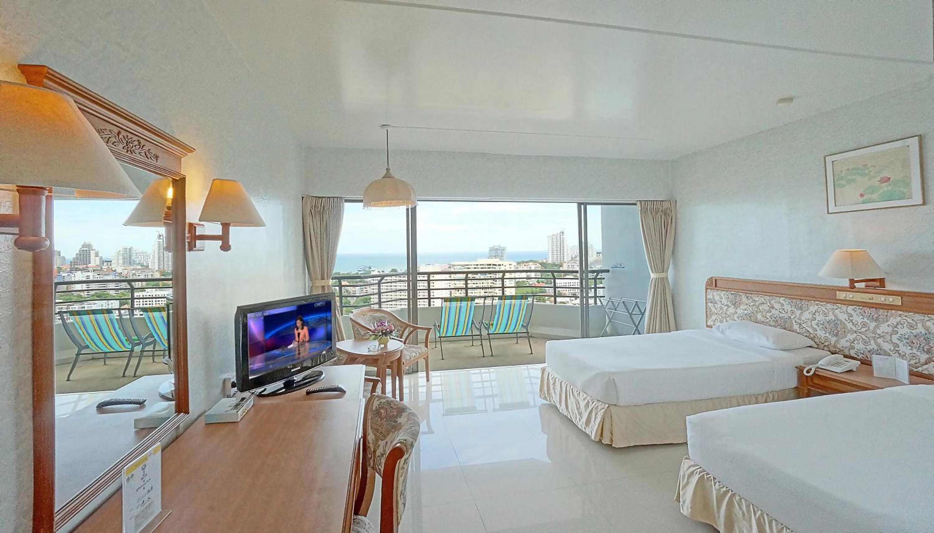 Standard, Twin Beds