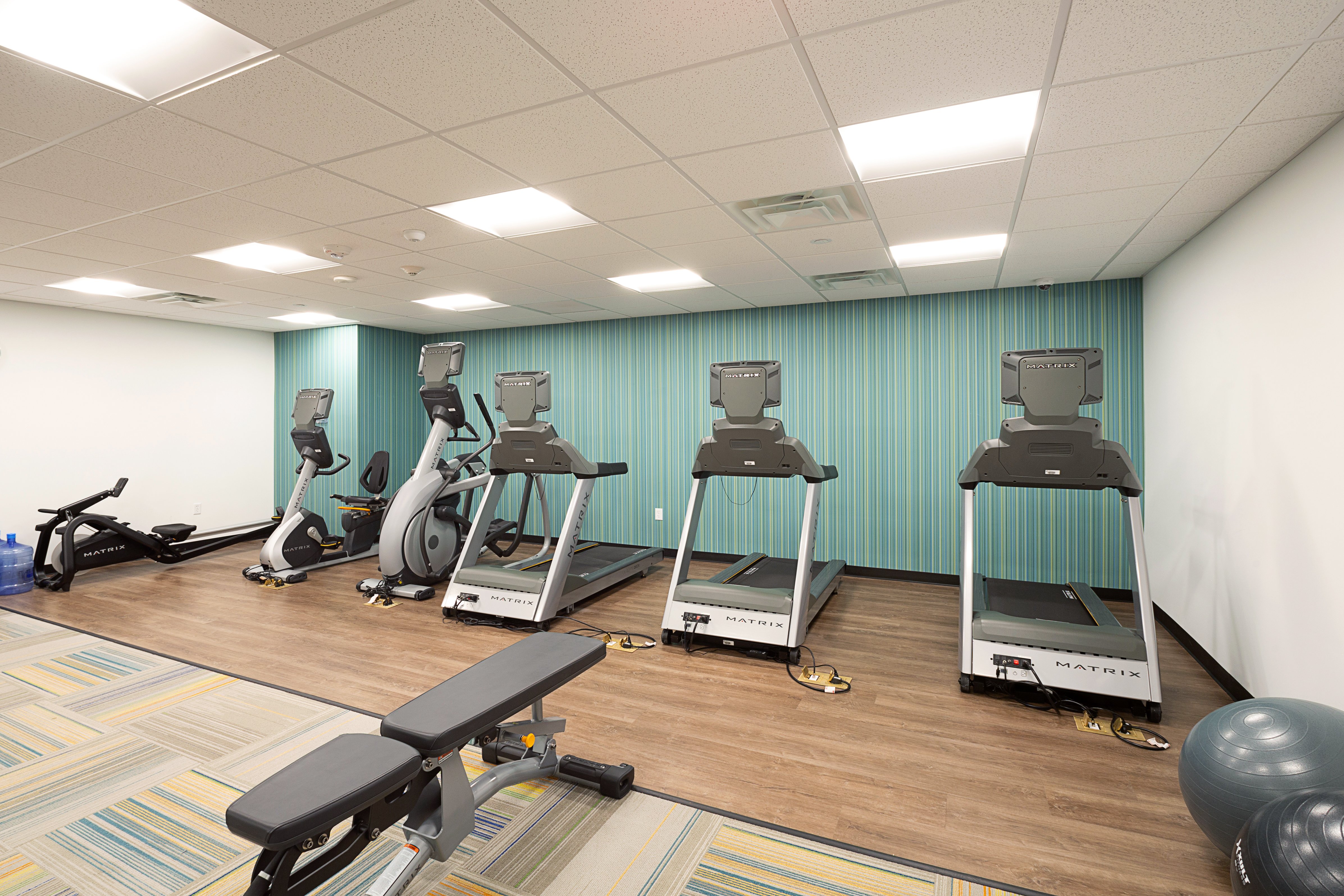 Holiday Inn Express and Suites Wentzville St Louis West 31/52