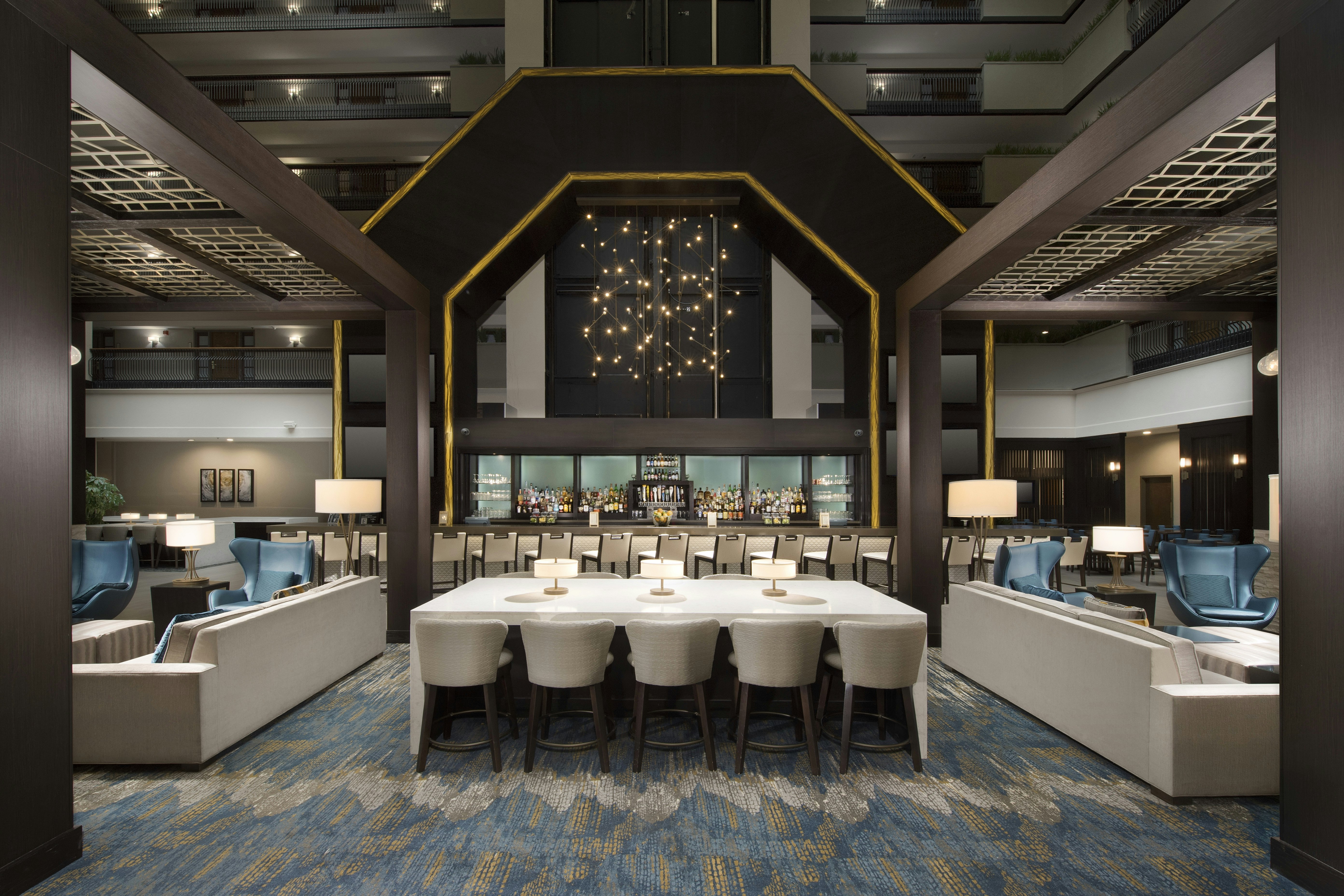 Embassy Suites Columbus 10/68