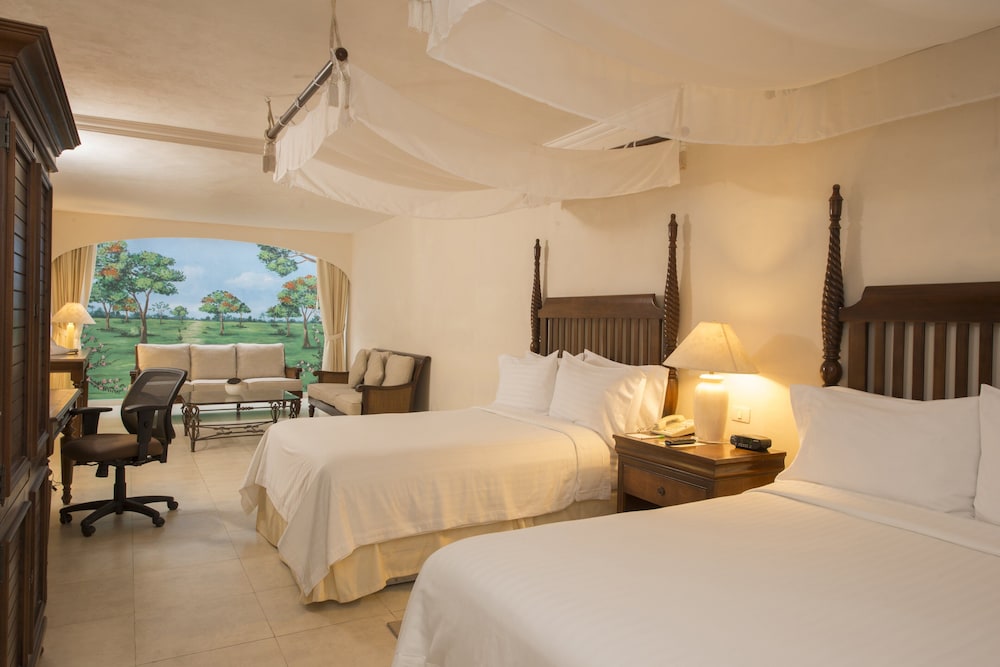 Holiday Inn Merida 27/74