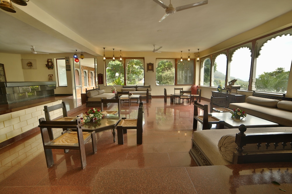 JAISAMAND ISLAND RESORT 51/67