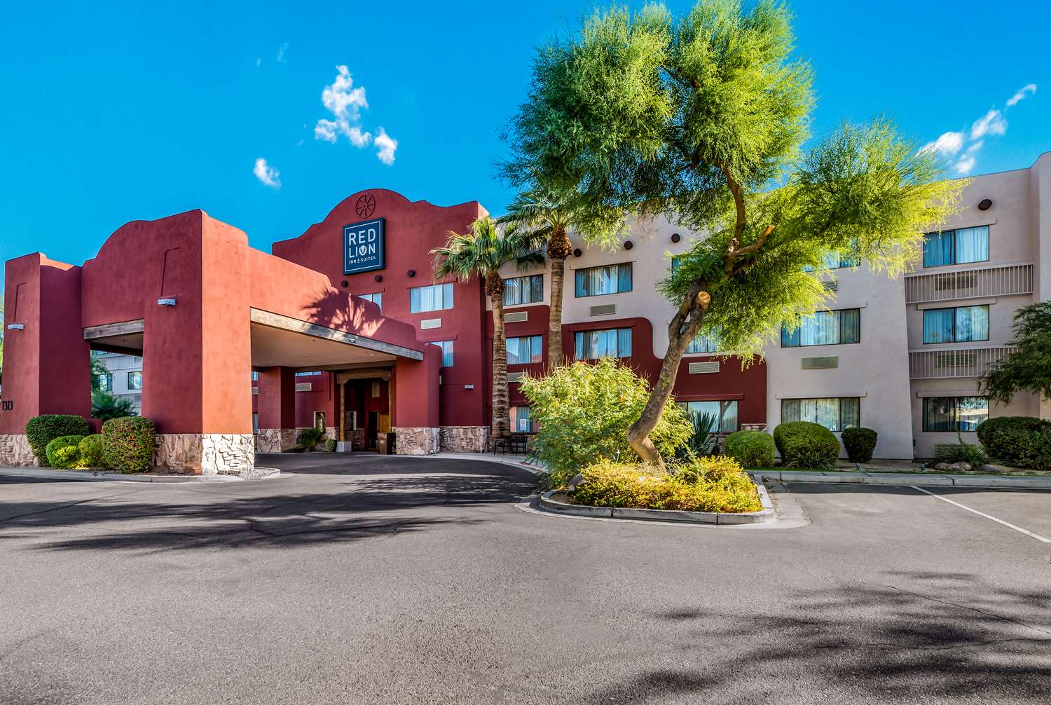 Red Lion Inn and Suites Goodyear Phoenix 35/36
