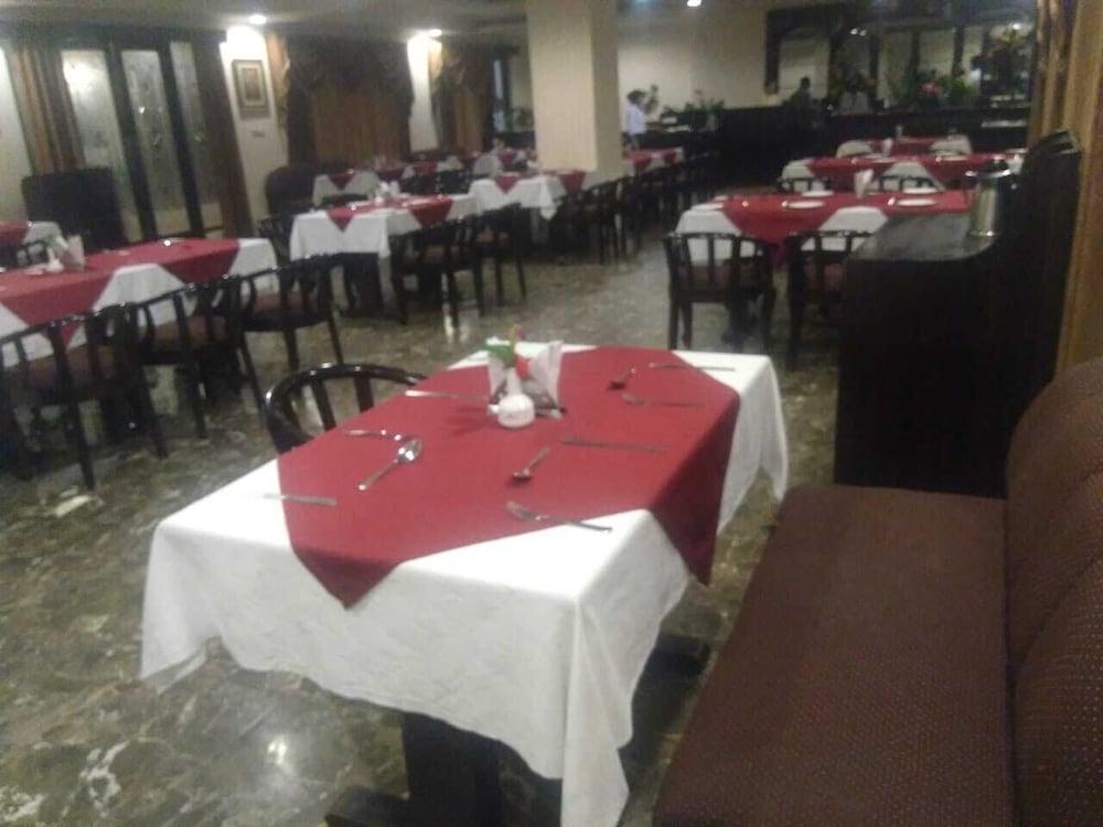 Hotel Rudra Continental 29/47
