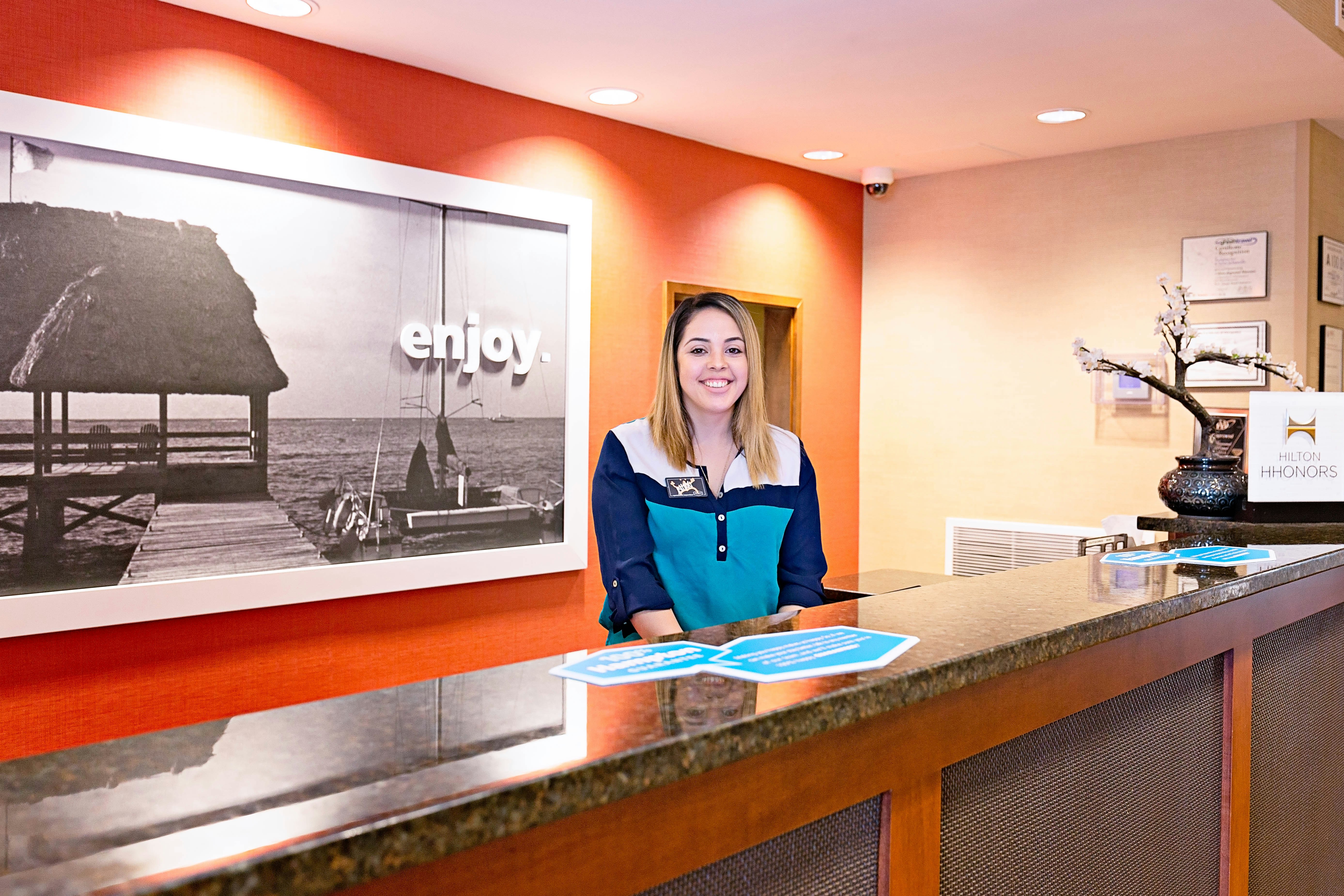 Hampton Inn Suites Jacksonville 7/25
