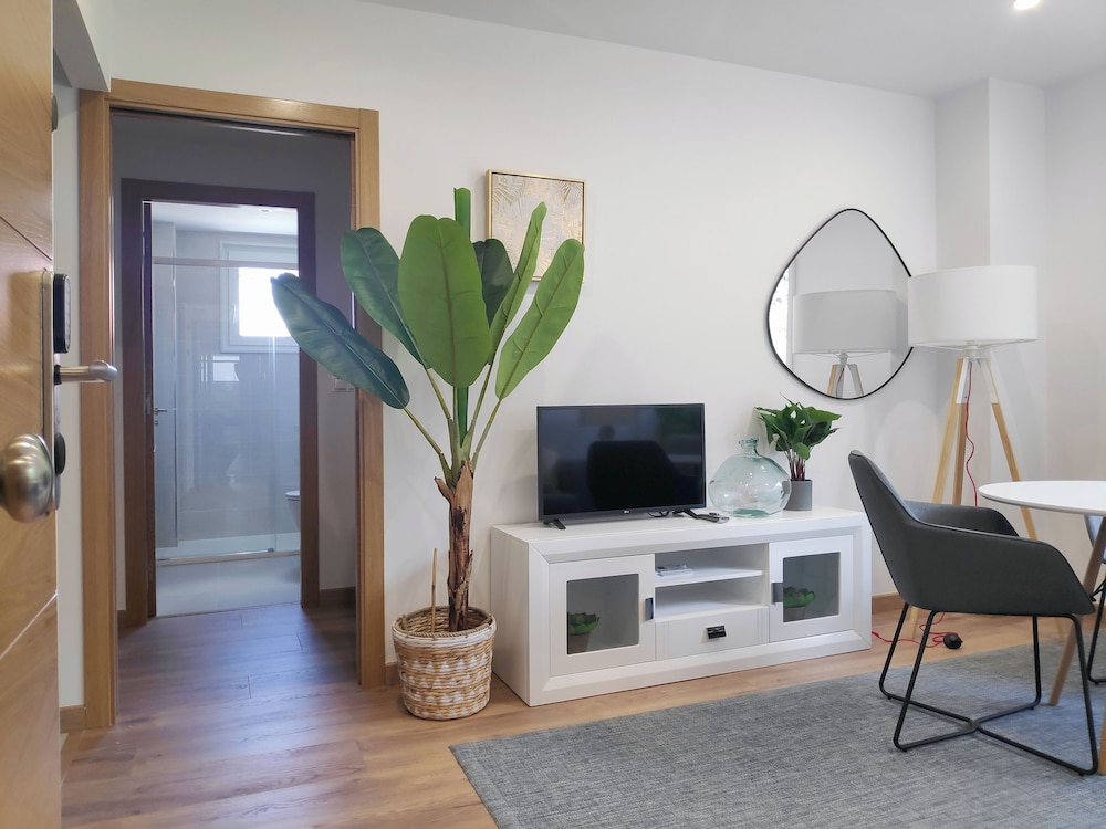 Apartamentos Rey 32/42