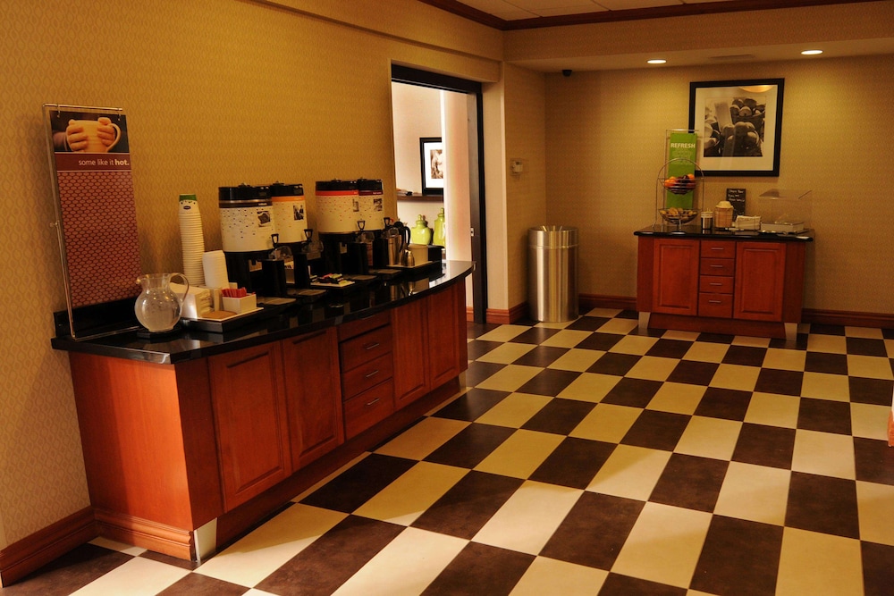 Hampton Inn Omaha Westlakeside 9/33