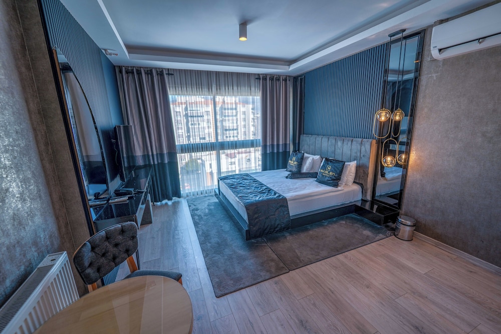 Marlen Hotel Bayrakli 20/48