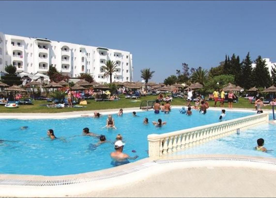 Le Zenith Hotel 24/42