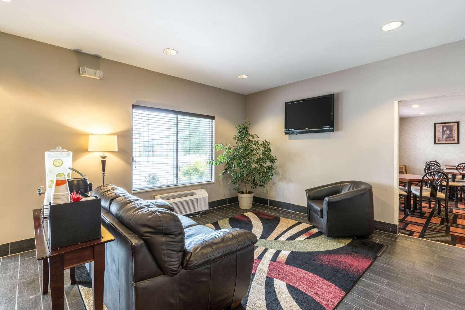 Quality Inn Kearney NE 19/23